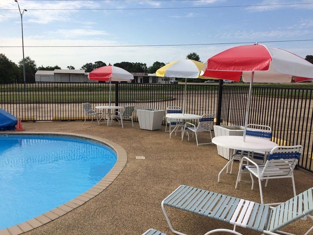 Travel Inn 19/24