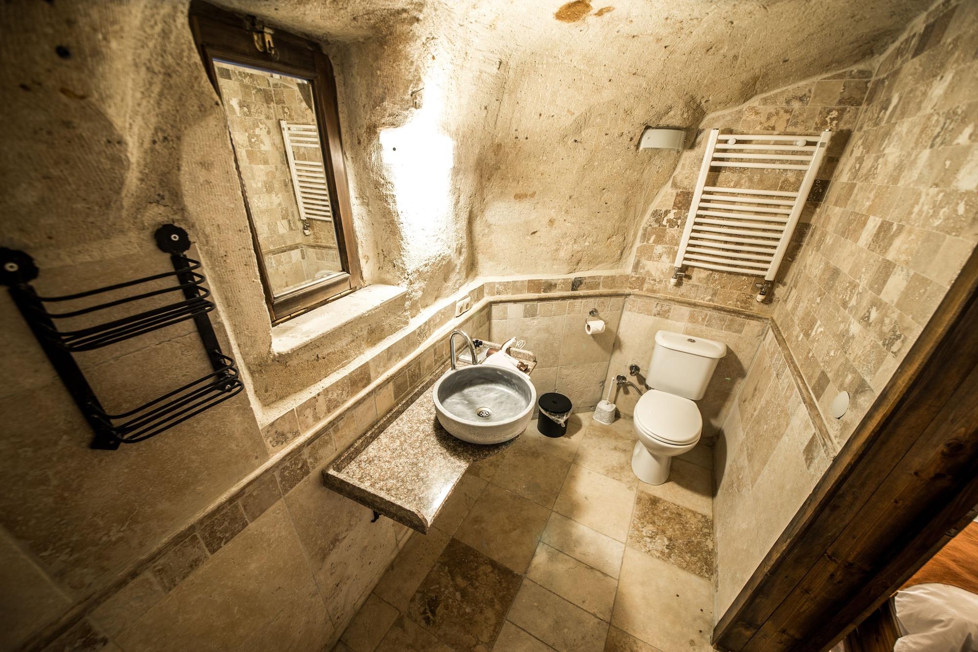 Harkasos Cave Hotel 37/39