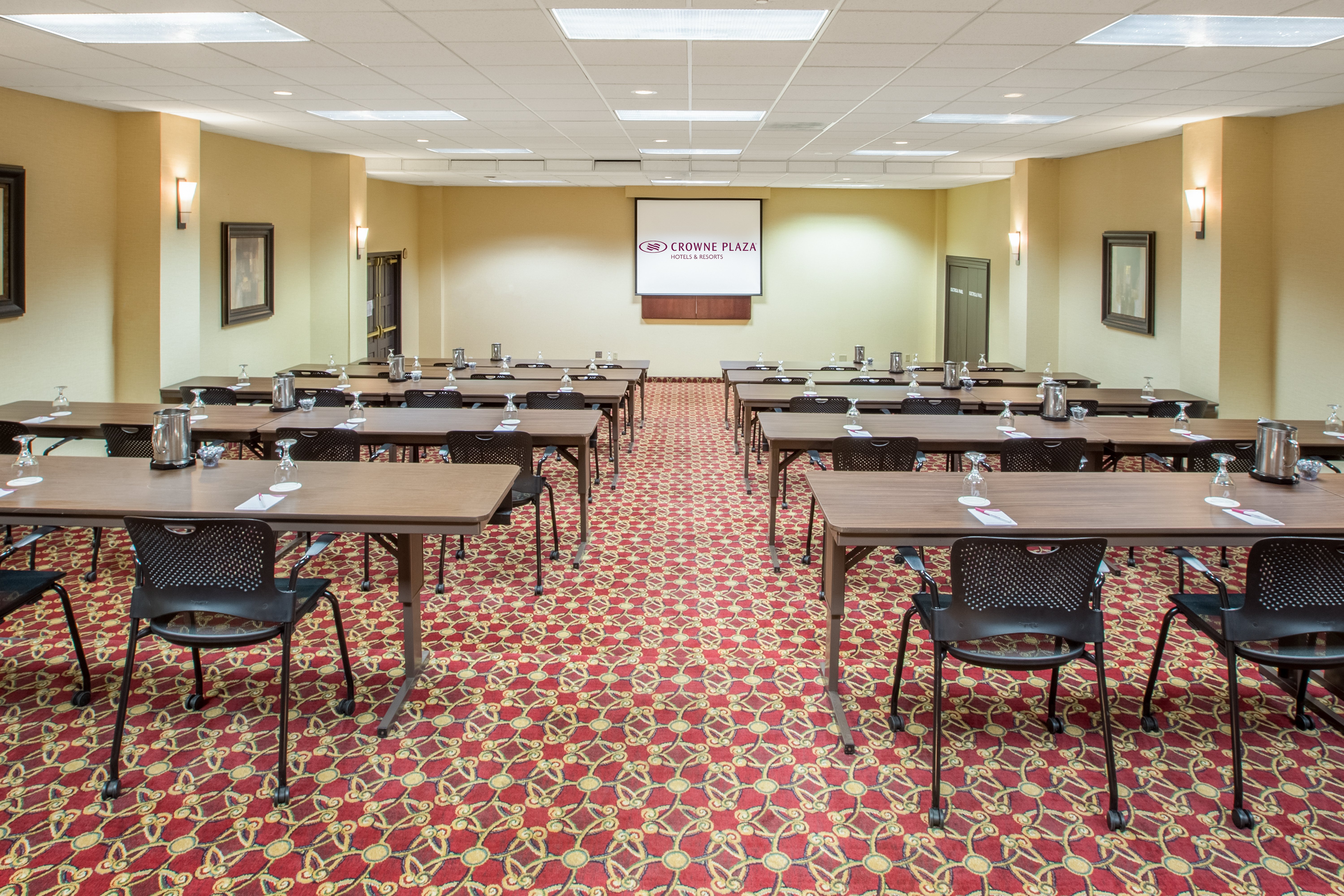 Crowne Plaza Cleveland Airport 47/60