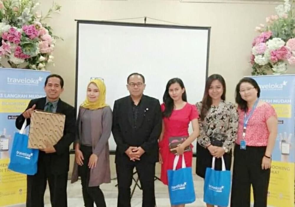 HOTEL MARIAT SORONG 49/54