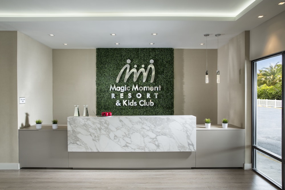 Magic Moment Resort & Kids Club, Dazzler Select by Wyndham 9/60