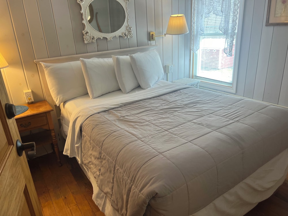 The Vermont Inn 15/50