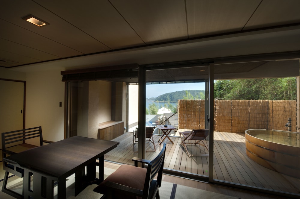 The Spa Resort Bettei Rakuyu 26/48