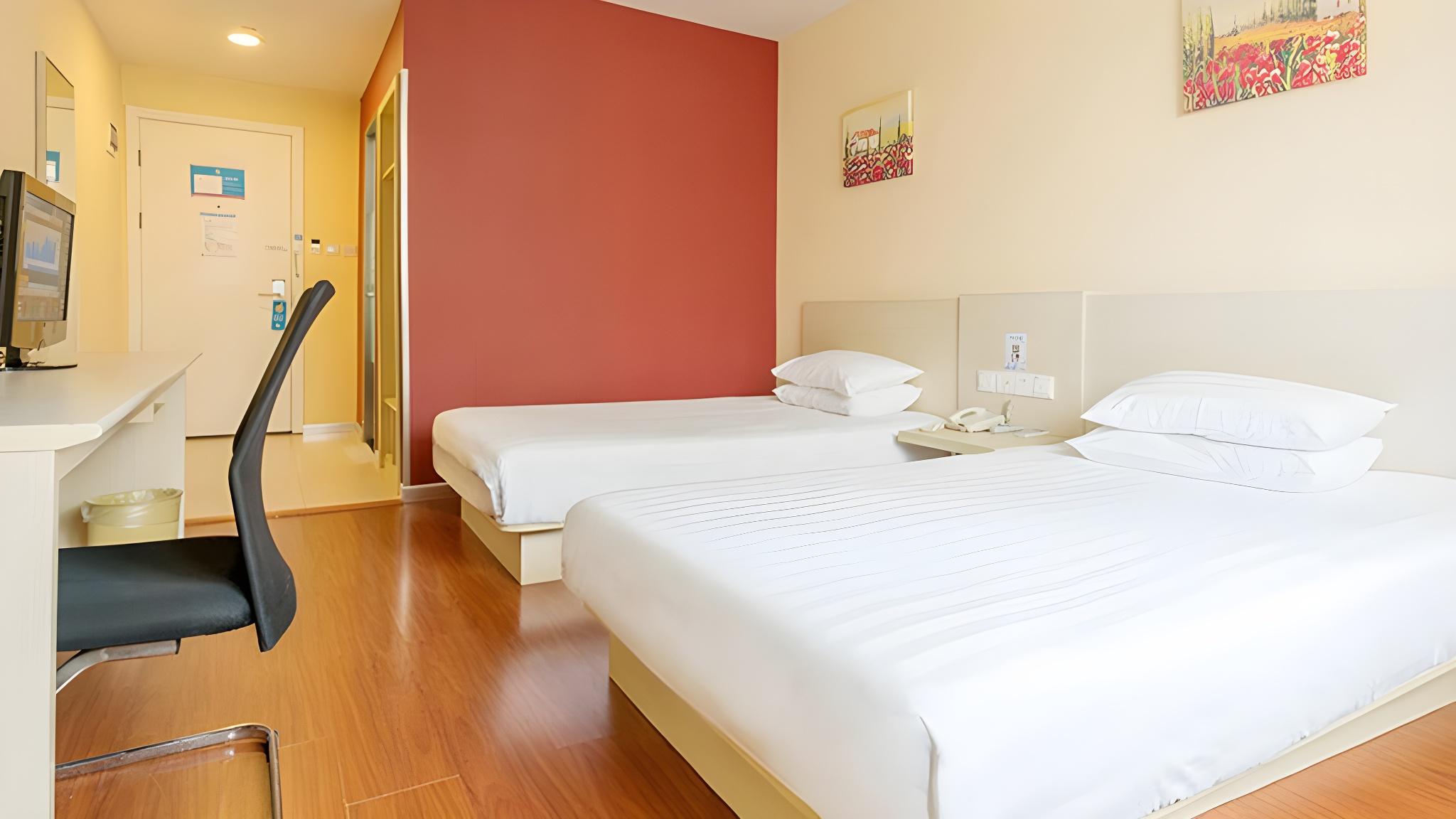 Hanting Hotel Shenzhen Baoan Xixiang Taoyuanju 25/45