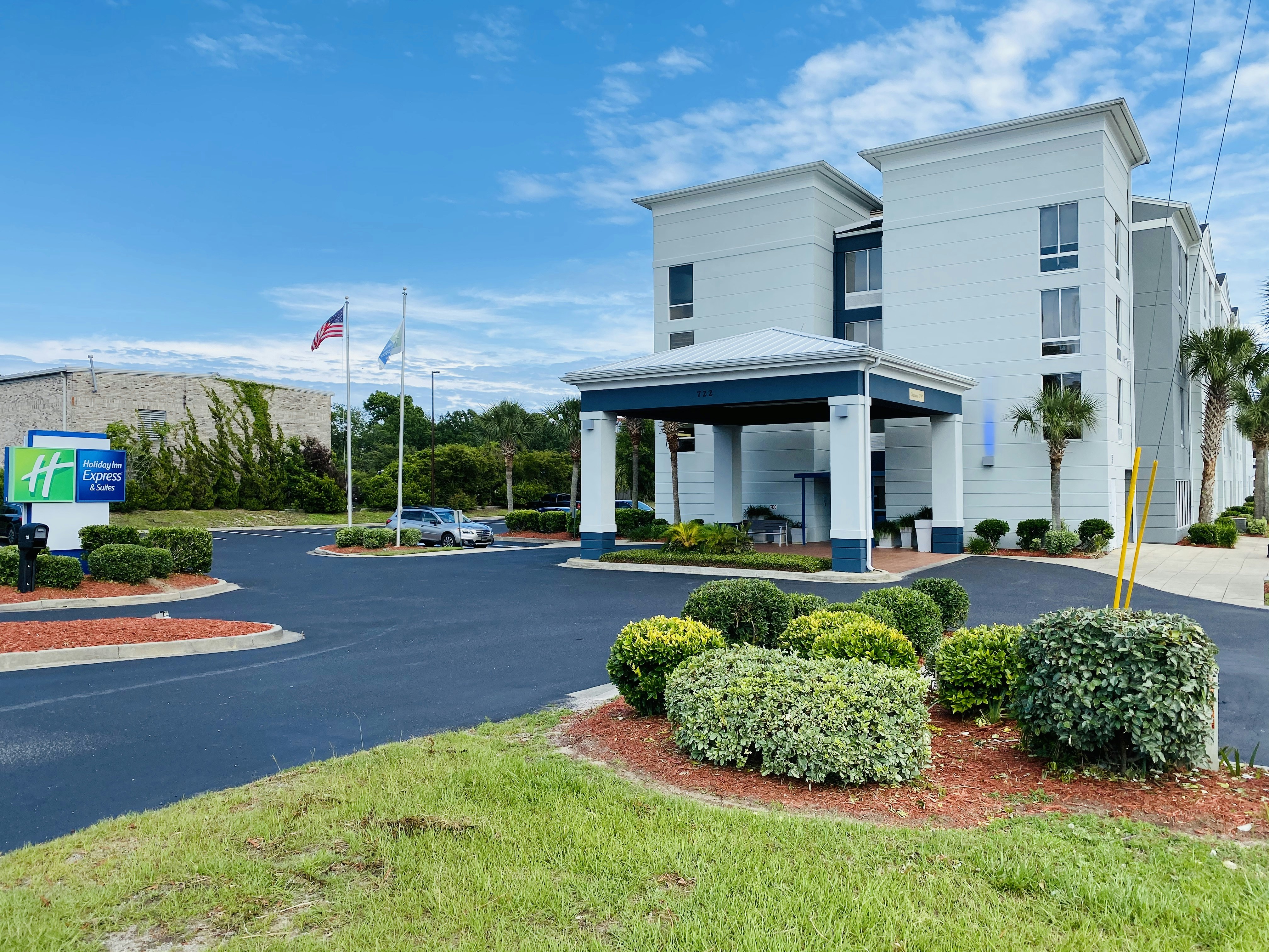 Holiday Inn Express Hotel And Suites N Myrtle Beach Little River 60/64