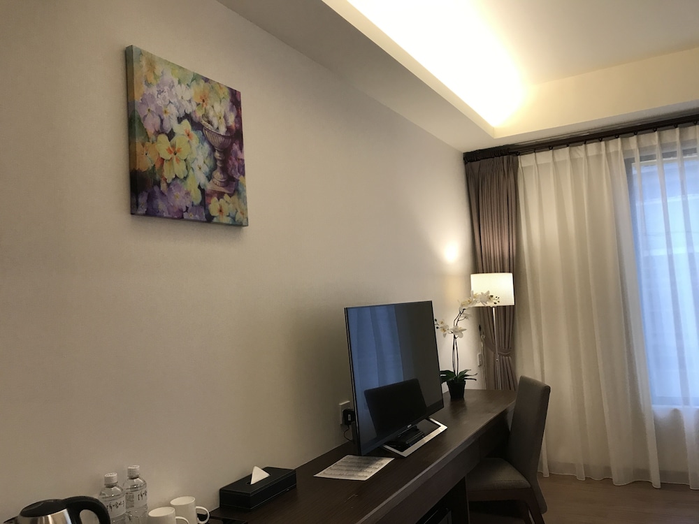 Ml Hotel 17/22