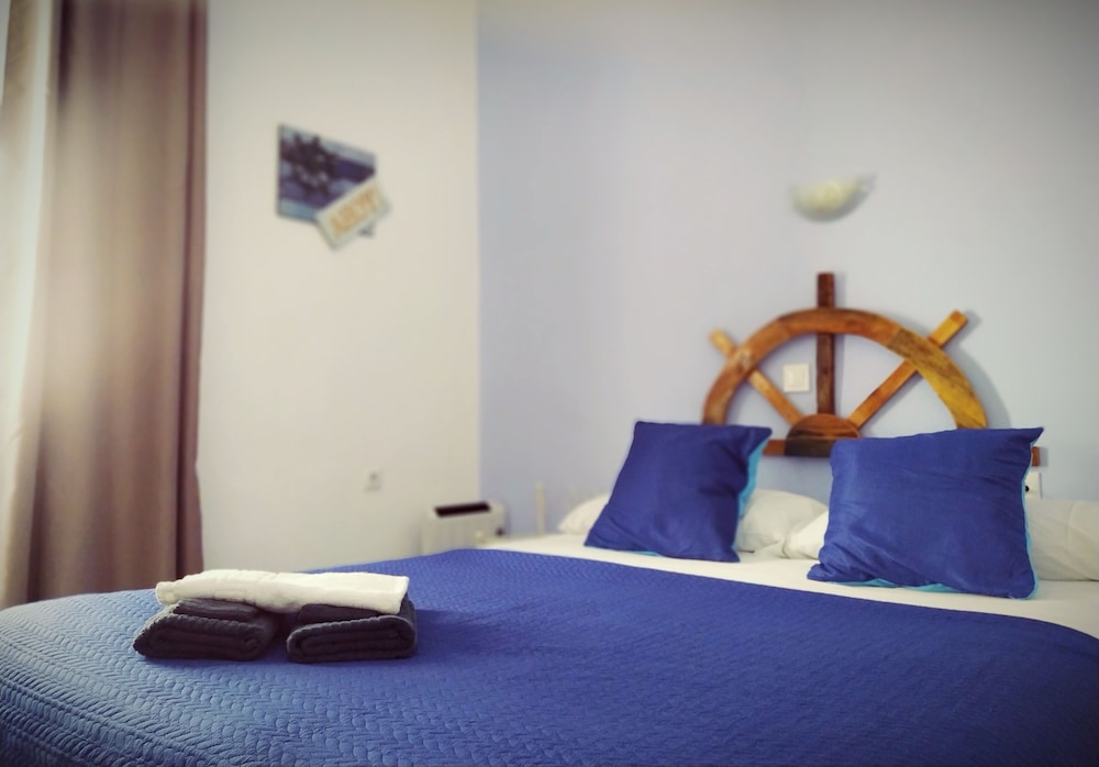 ROOM, DOUBLE BED, PRIVATE BATHROOM
