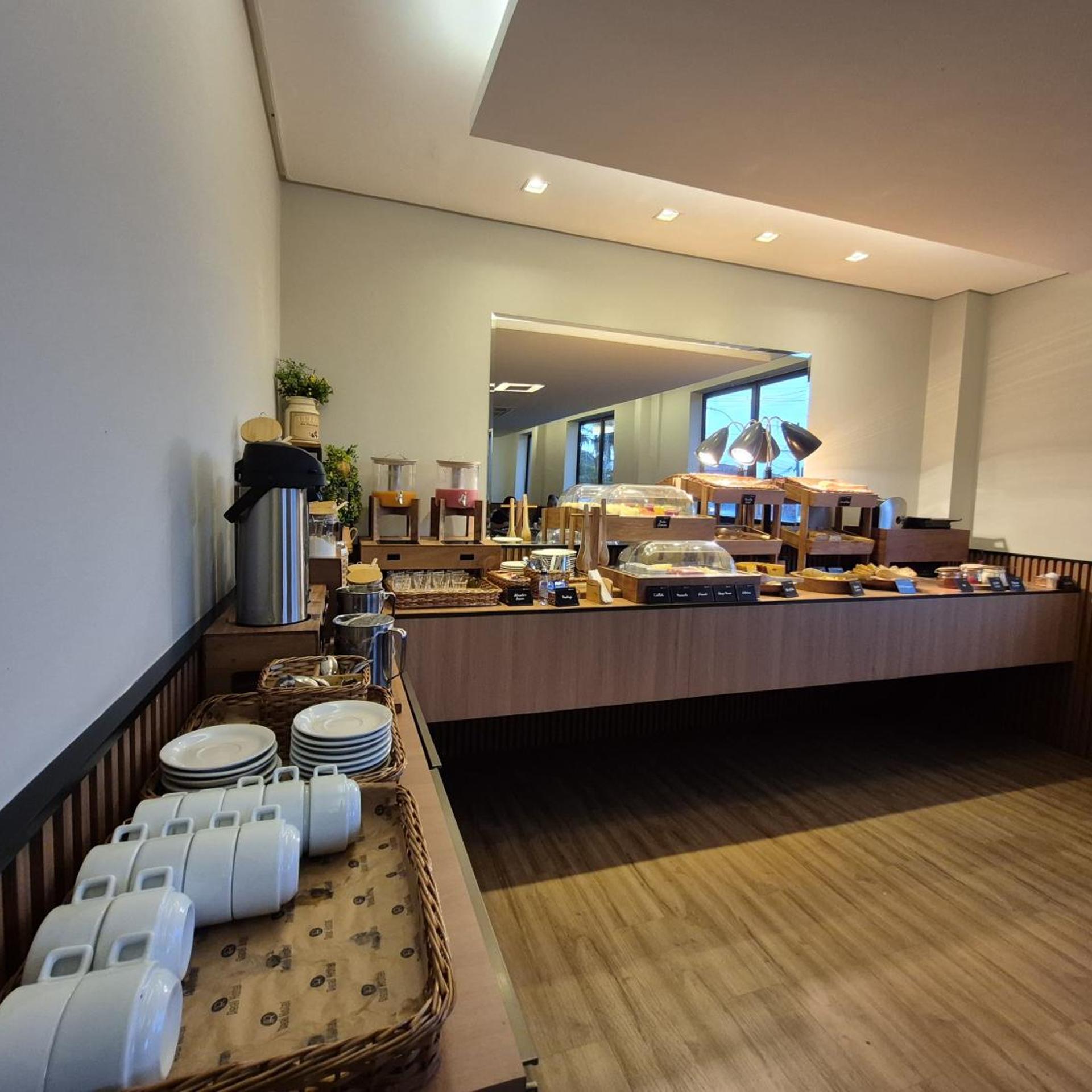 Real Hotel 22/30