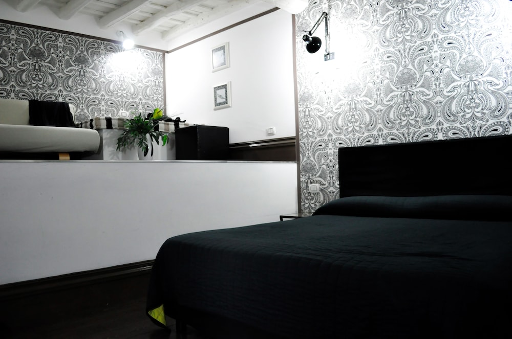 Relais Palazzo Taverna 15/67