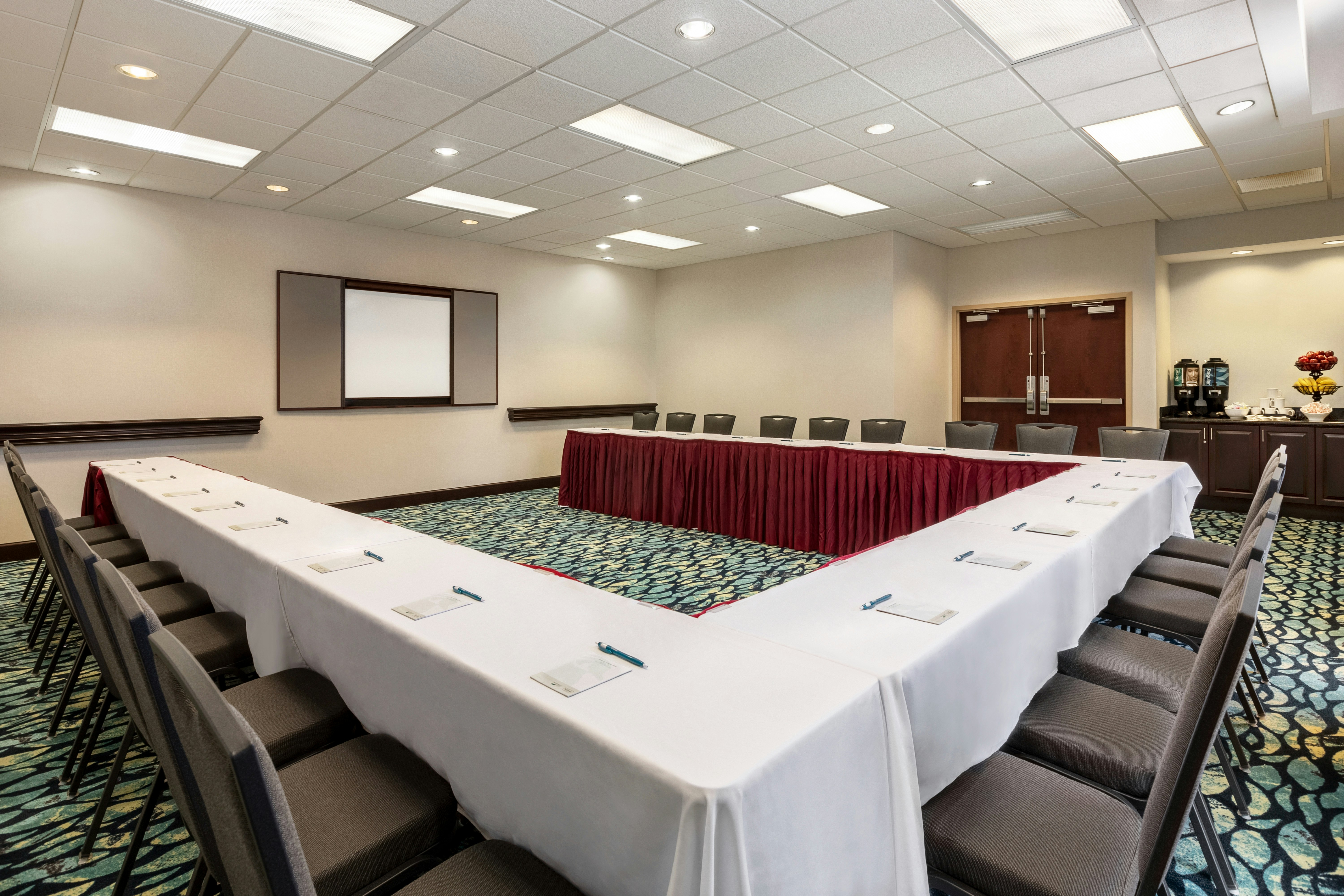 Homewood Suites by Hilton Macon-North 48/56