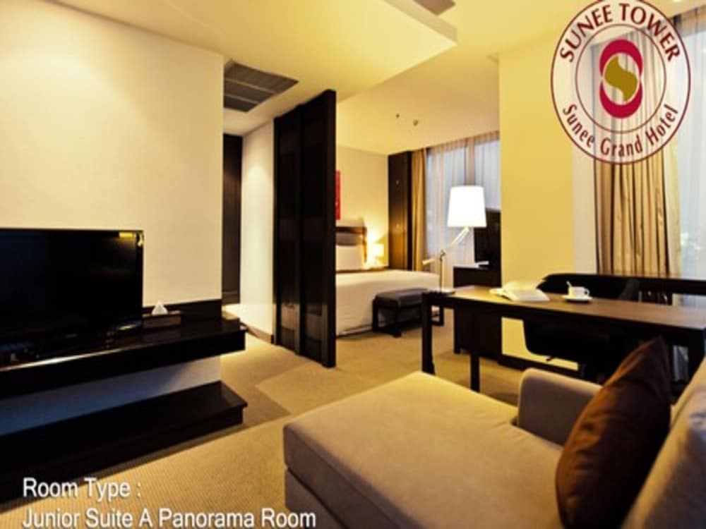 Sunee Grand Hotel And Convention Center 22/41