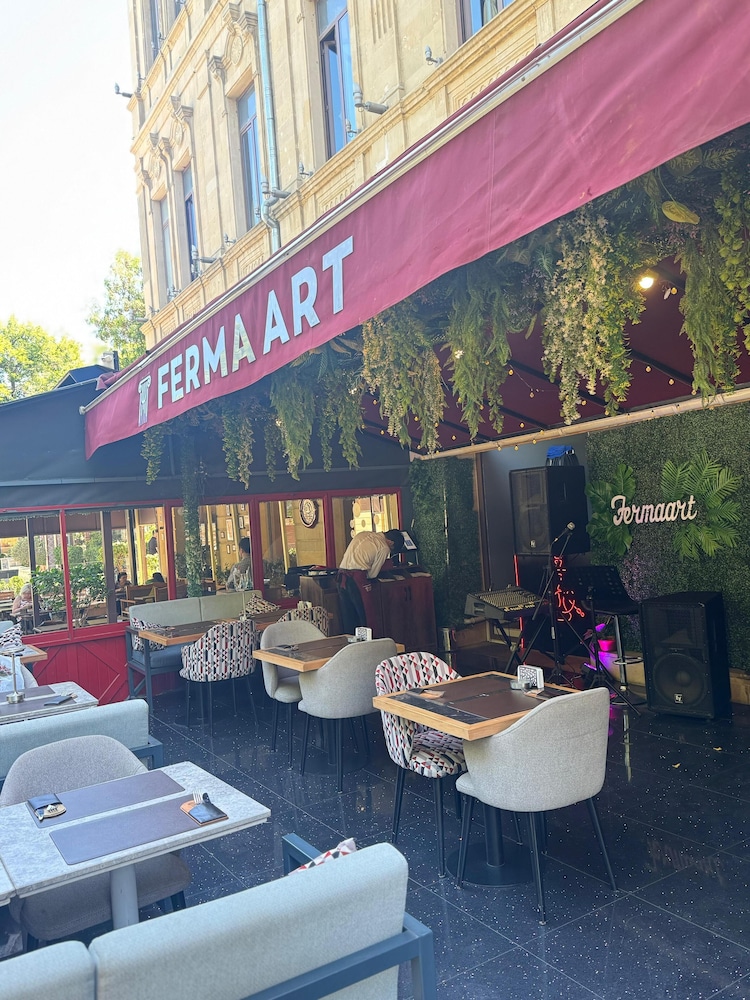 Ferma Art Hotel boutique 21/25