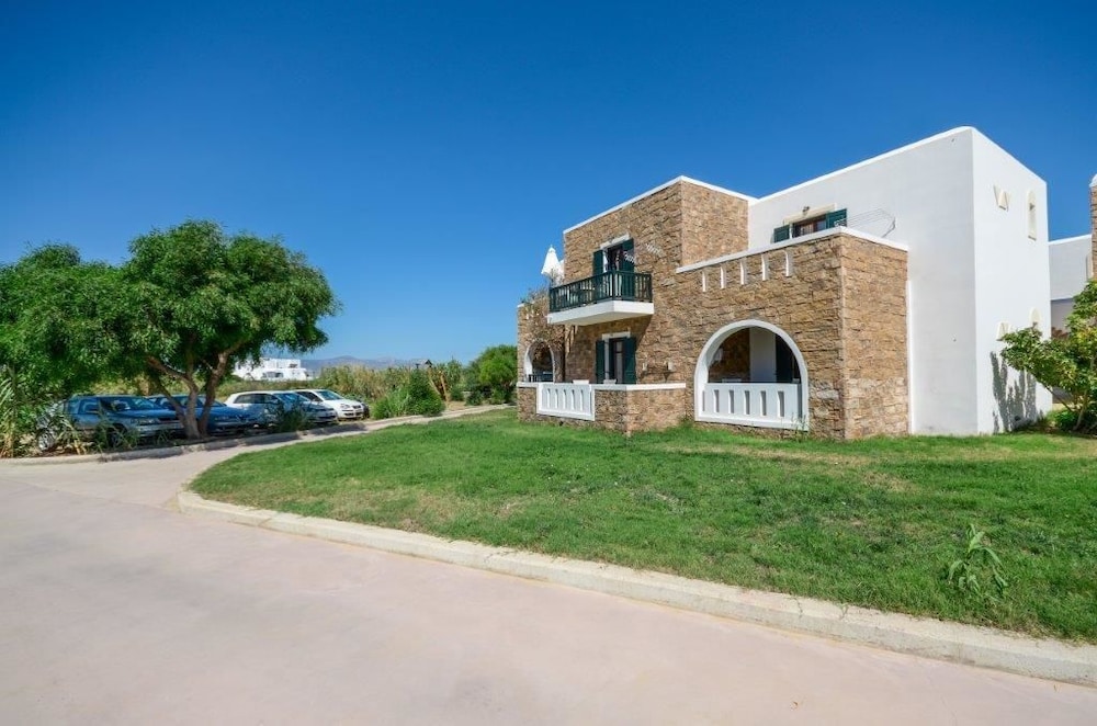 Plaka Hotel I 54/62