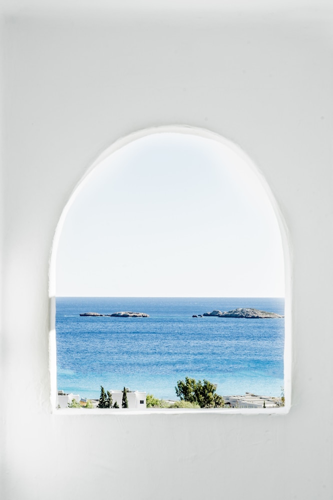 Lindos Sun Hotel 68/70