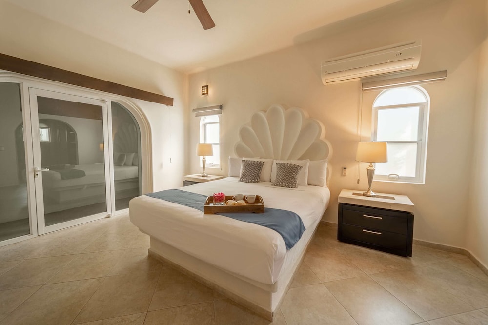 Club Del Moro Hotel Suites 28/72