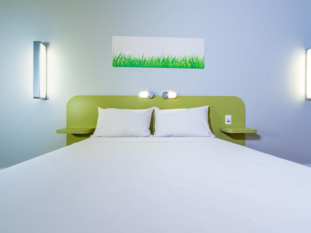 Ibis BUDGET Fortaleza Praia de Iracema 16/49