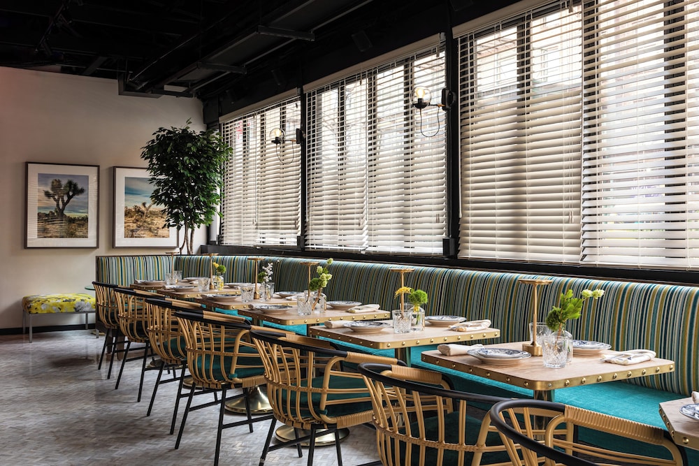Gansevoort Meatpacking 58/77