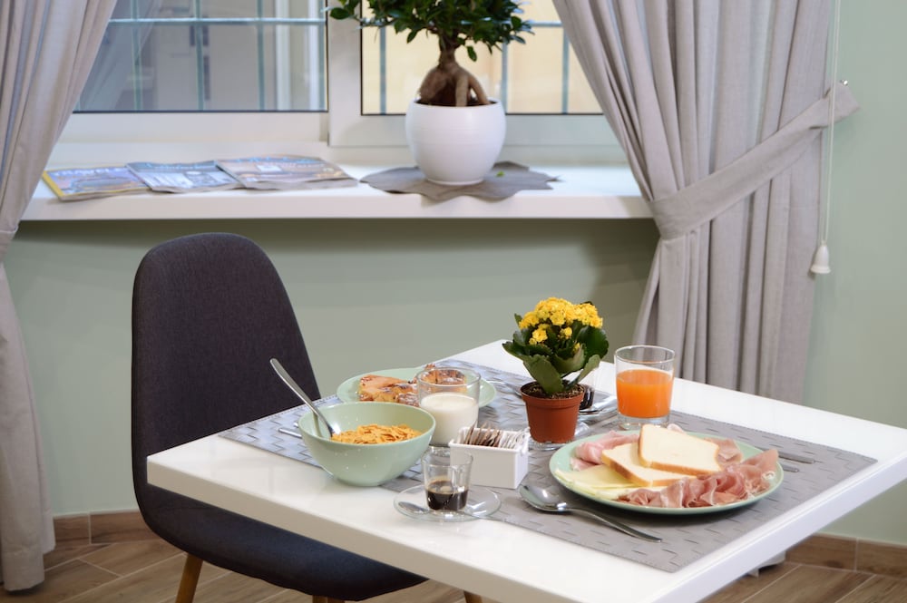 Napoliseason Rooms And Breakfast 30/49
