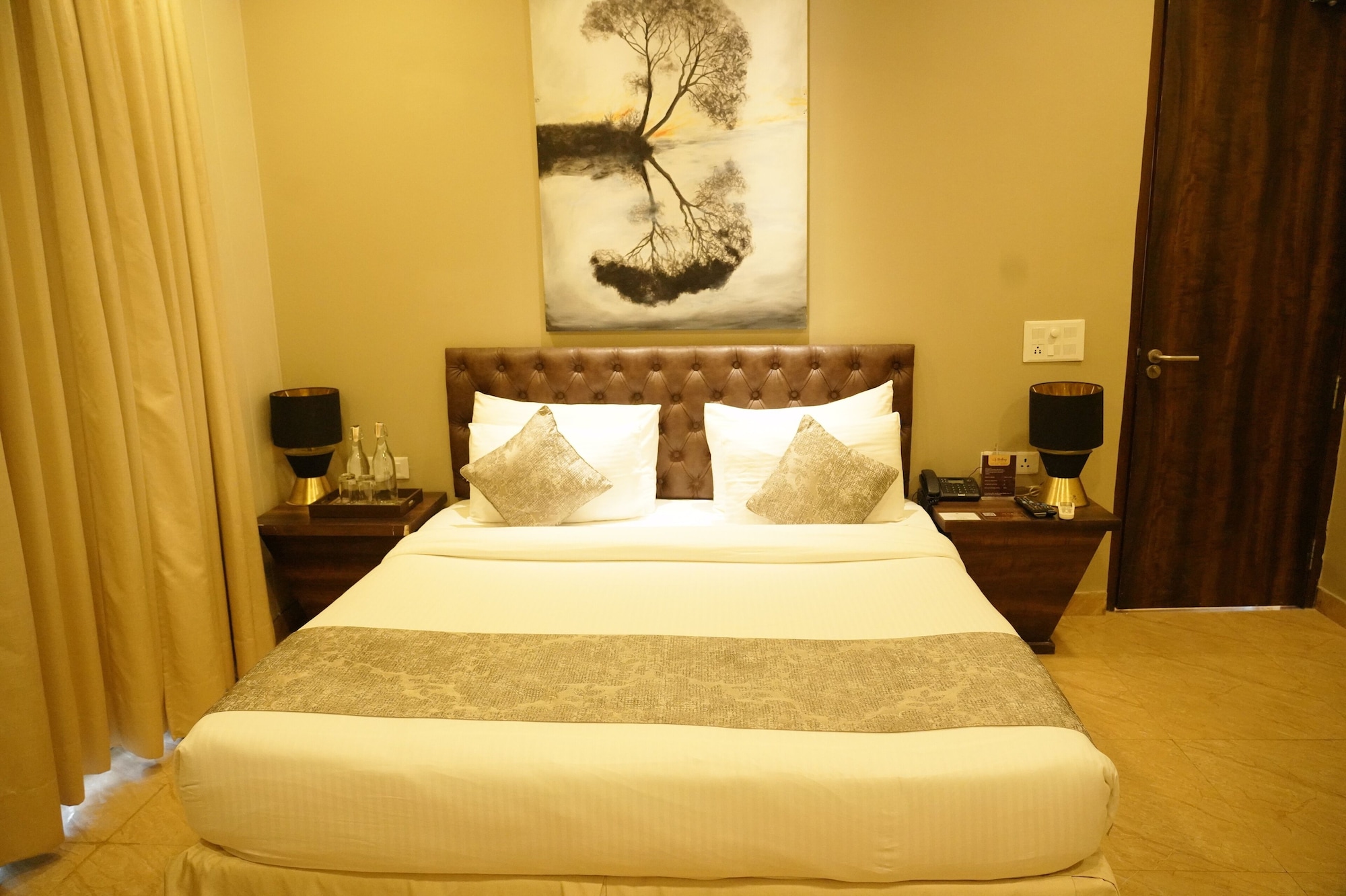 2 BEDROOMS, SUITE, 2 DOUBLE BEDS, BALCONY