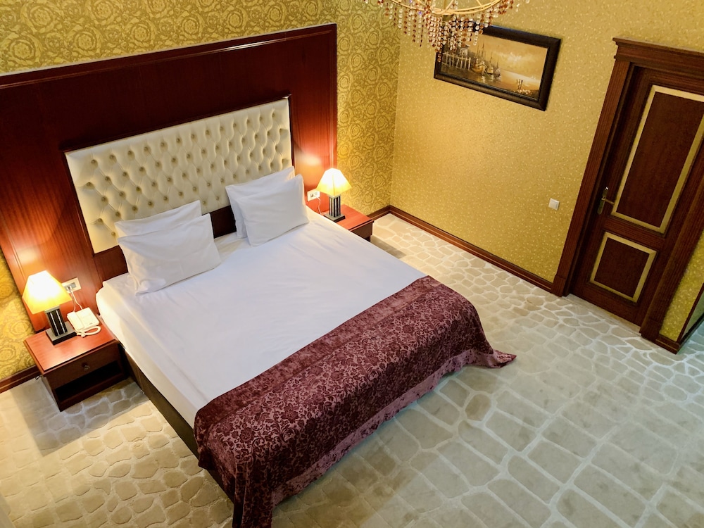 Clover Hotel Baku 9/50