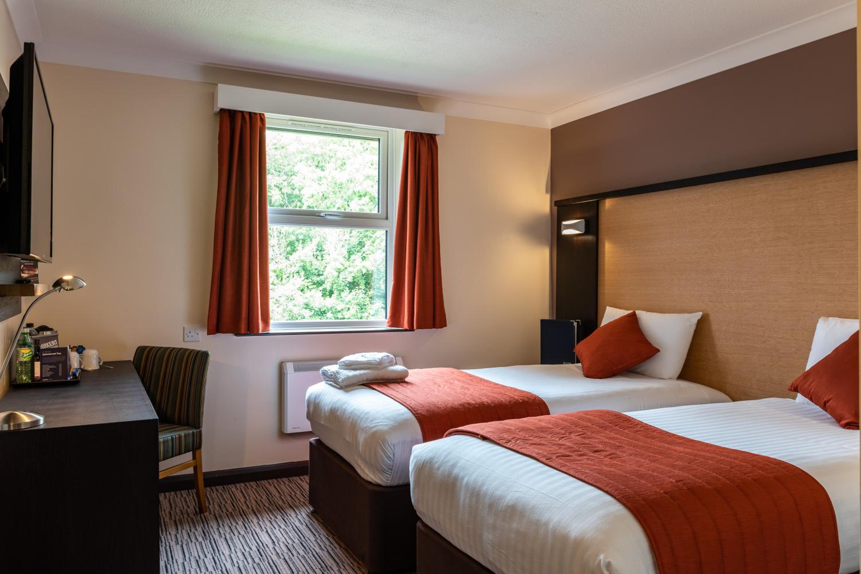 غرفة بسريرين منفصلين، Dragonfly Hotel Bury St Edmunds 3/10