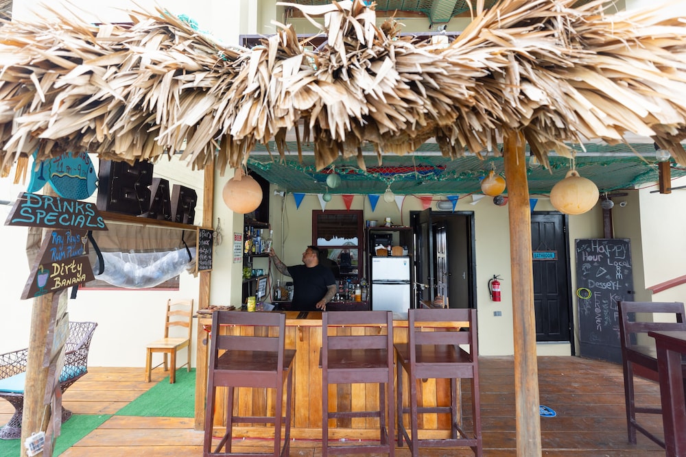 Lina Point Belize Overwater Resort 61/78