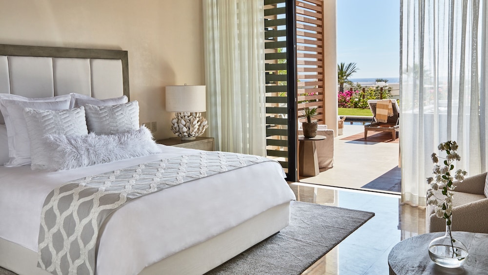 Chileno Bay Resort And Residences 13/76