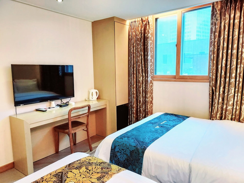 Namsan Hill Hotel 17/62