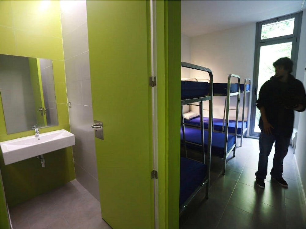 Green Nest Hostel Uba Aterpetxea 18/66