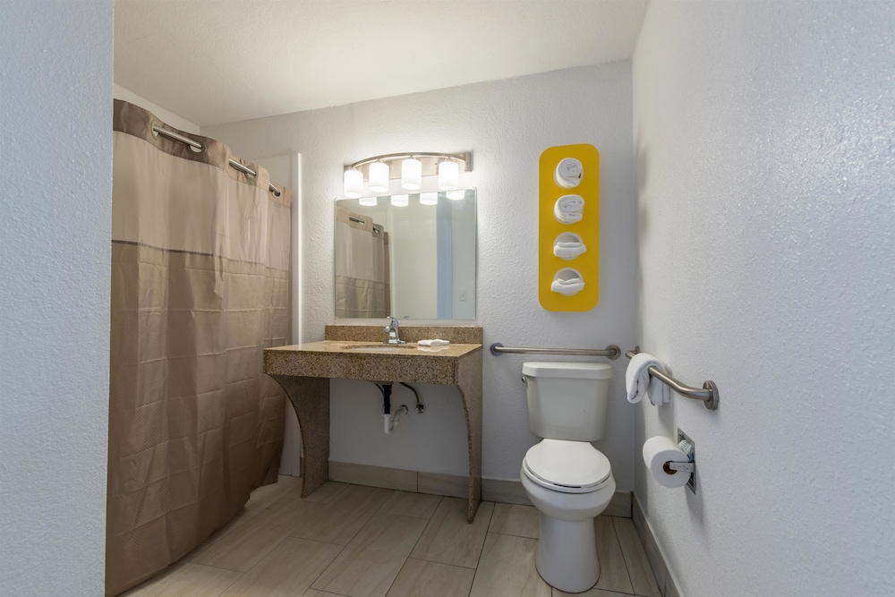 Americas Best Value Inn Hamilton 36/45