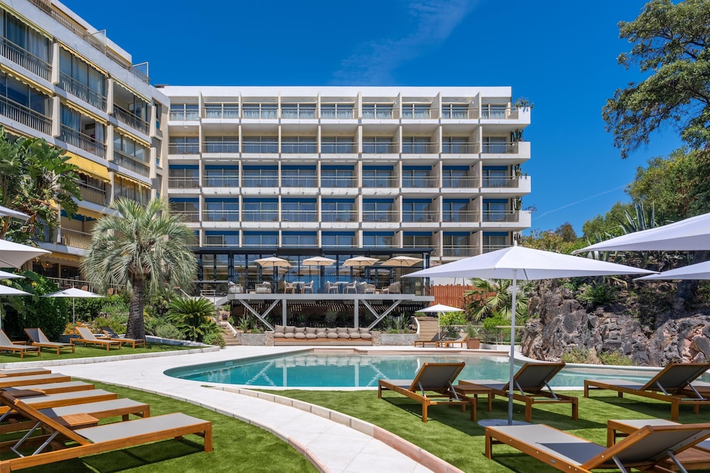 Luxotel Cannes 7/75