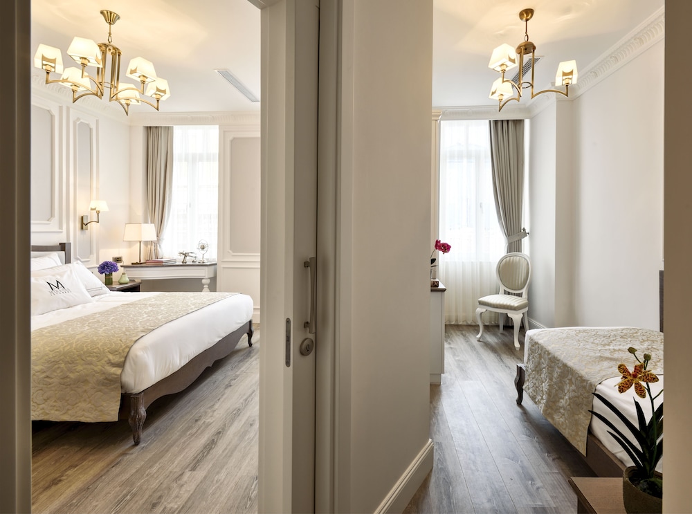 Mirrors Hotel Istanbul Taksim Pera 13/46
