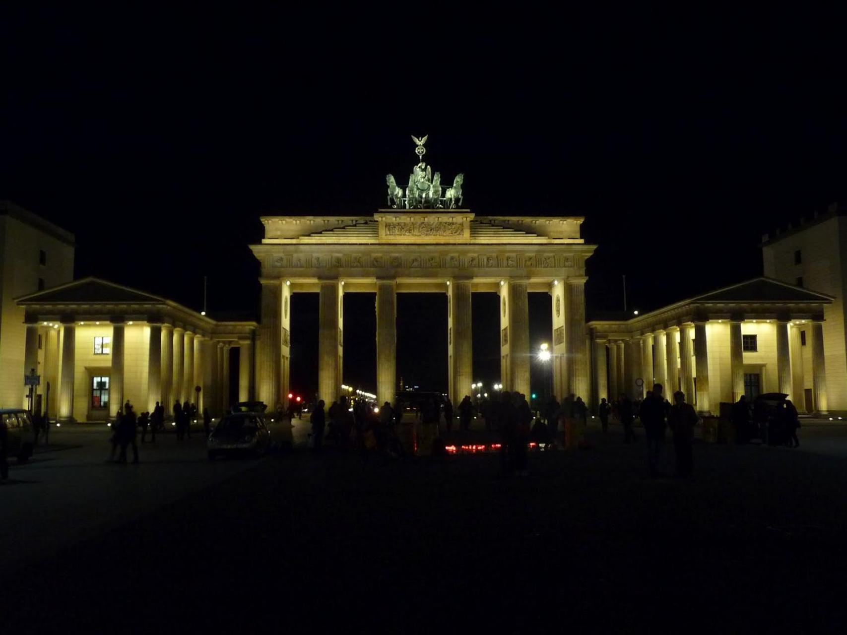 BNB near Brandenburg Gate - Rooms & Apartments 13/15