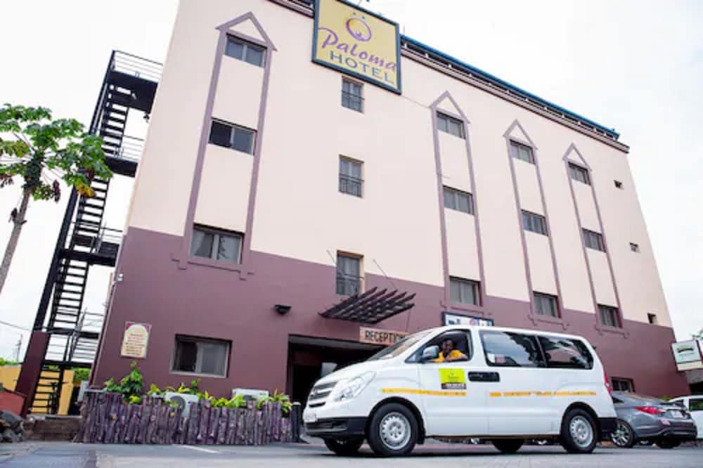 Paloma Hotel Ring Road Central 4/56