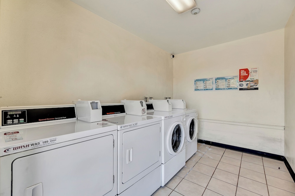 Morada Inn and Suites 10/55