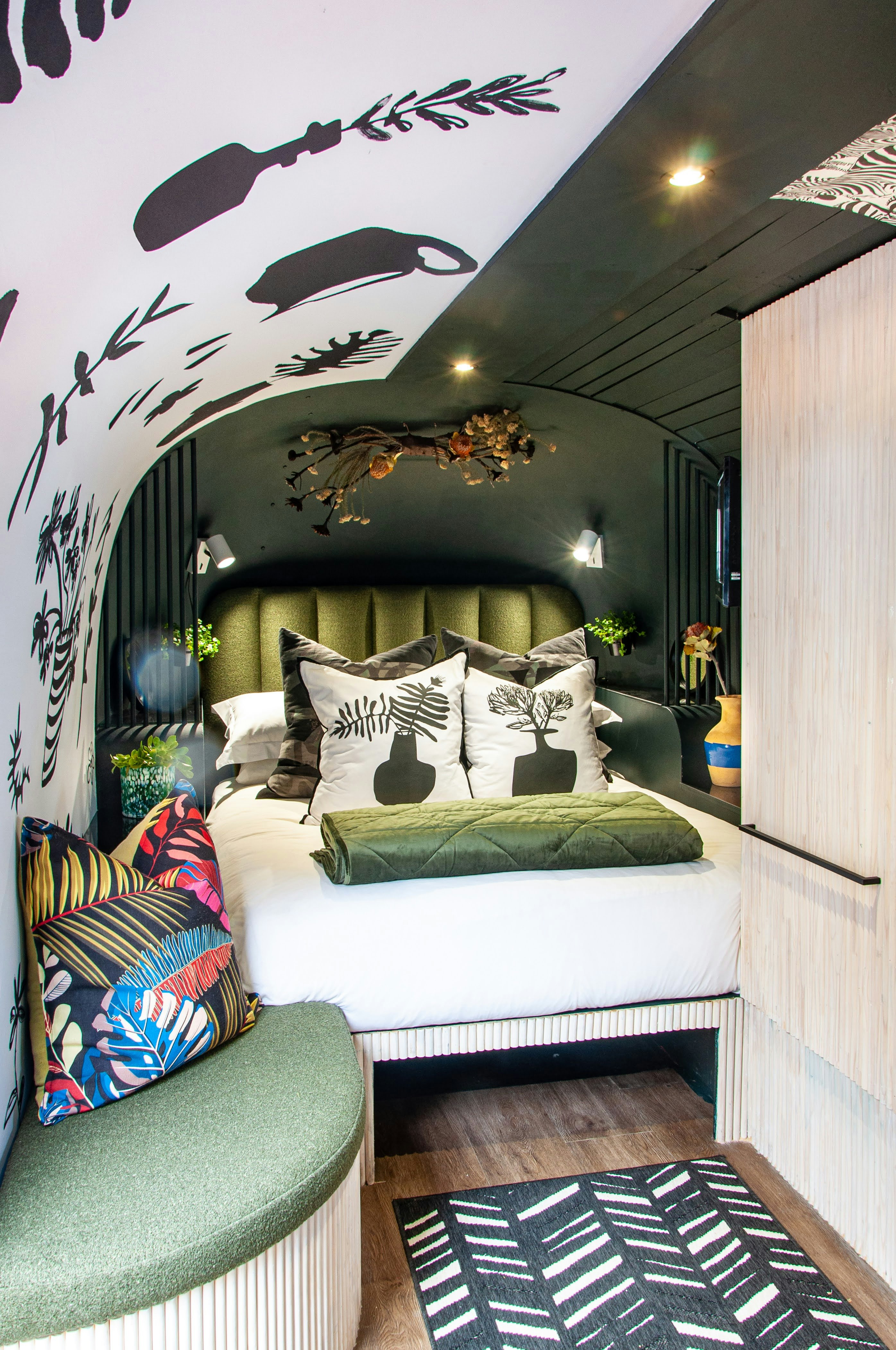 The Grand Daddy Boutique Hotel 20/84