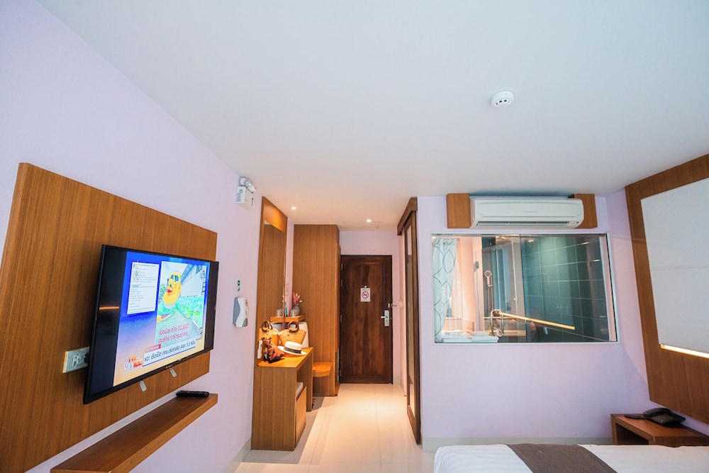 A Hotel Simply 24/50