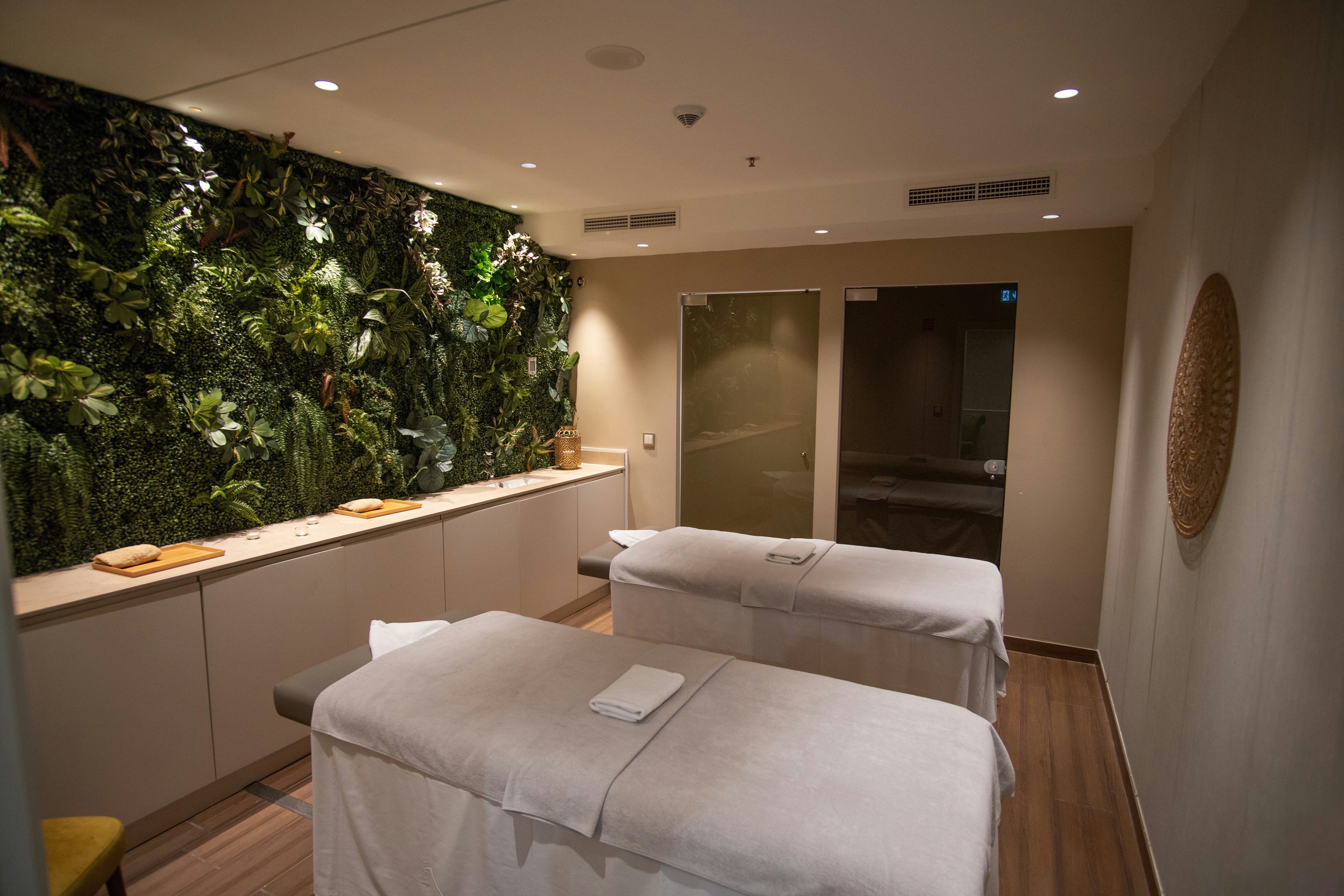 Curio Collection By Hilton Boeira Garden Hotel Porto 9/32