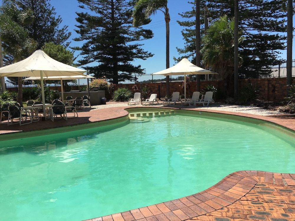 El Lago Waters Motel 1/58