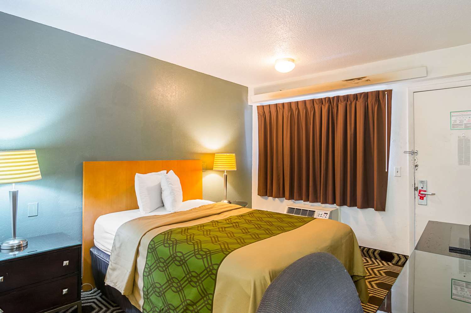 Room, Double Bed, Smoking