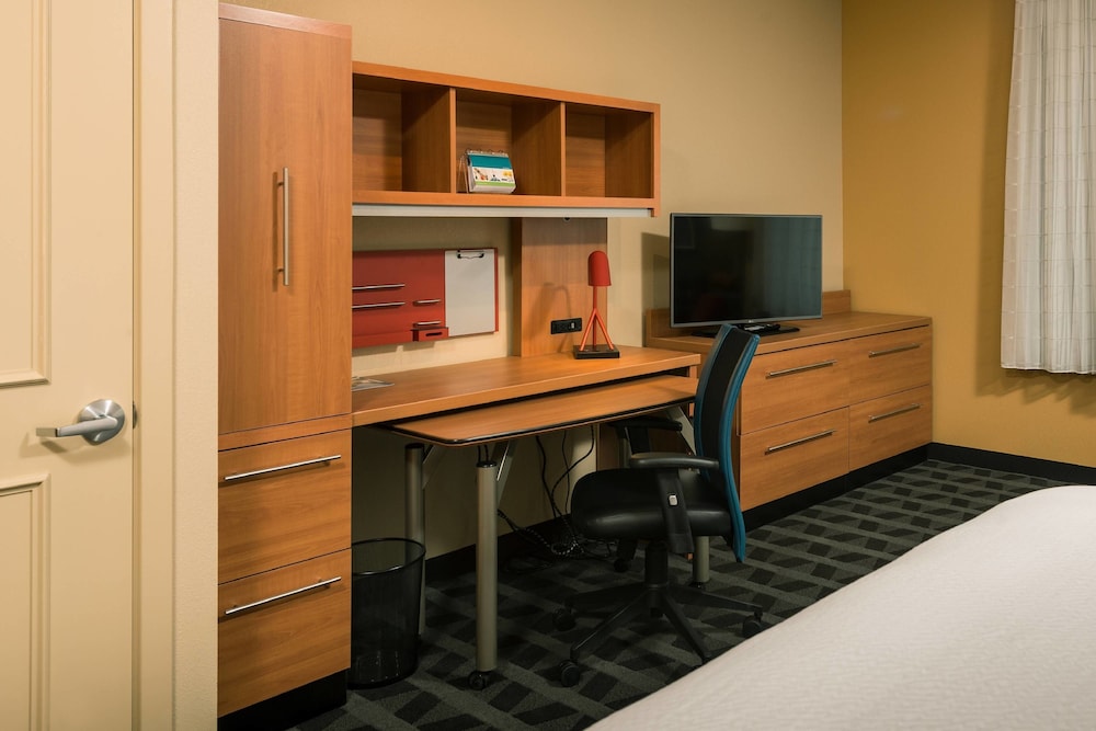 Towneplace Suites By Marriott Bangor 43/57
