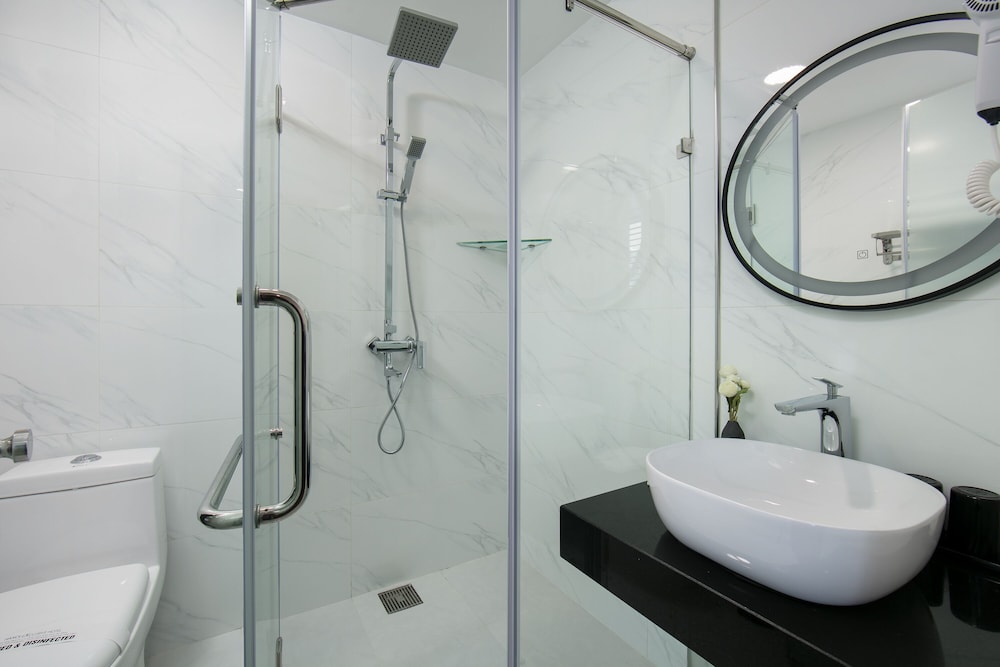 Hanoi Exclusive Hotel 32/33