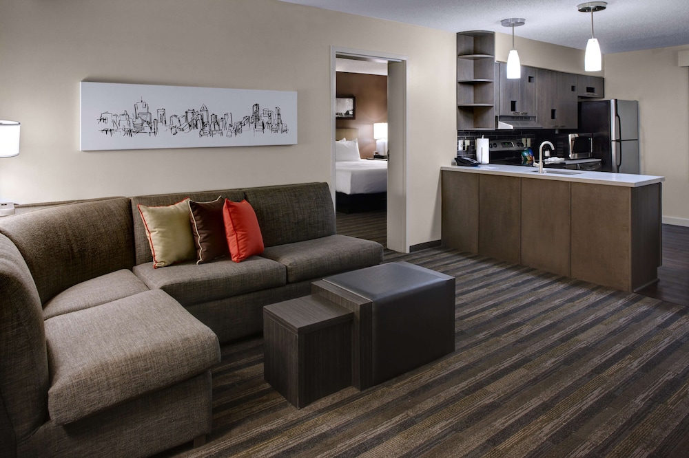 Hyatt House Atlanta Cobb Galleria 38/69