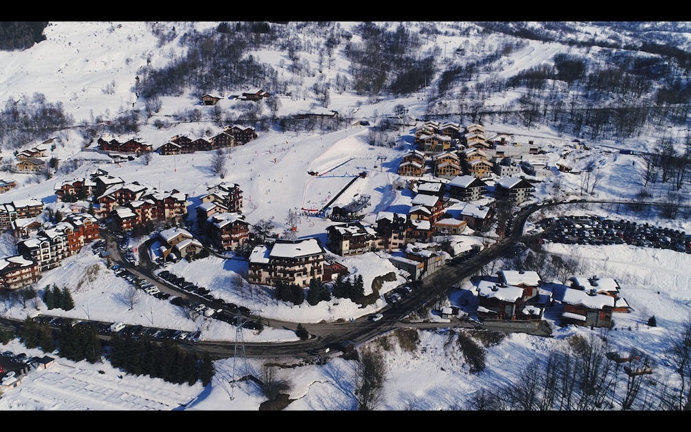 Lodji Hotel 43/50