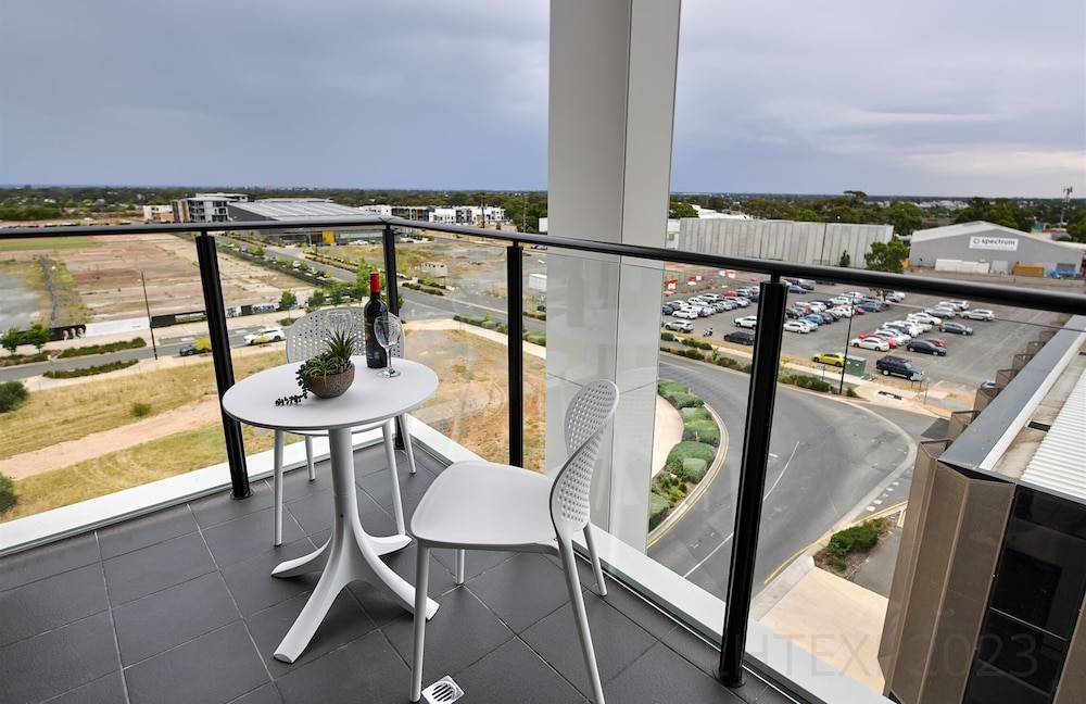 Mantra Tonsley Adelaide 32/55