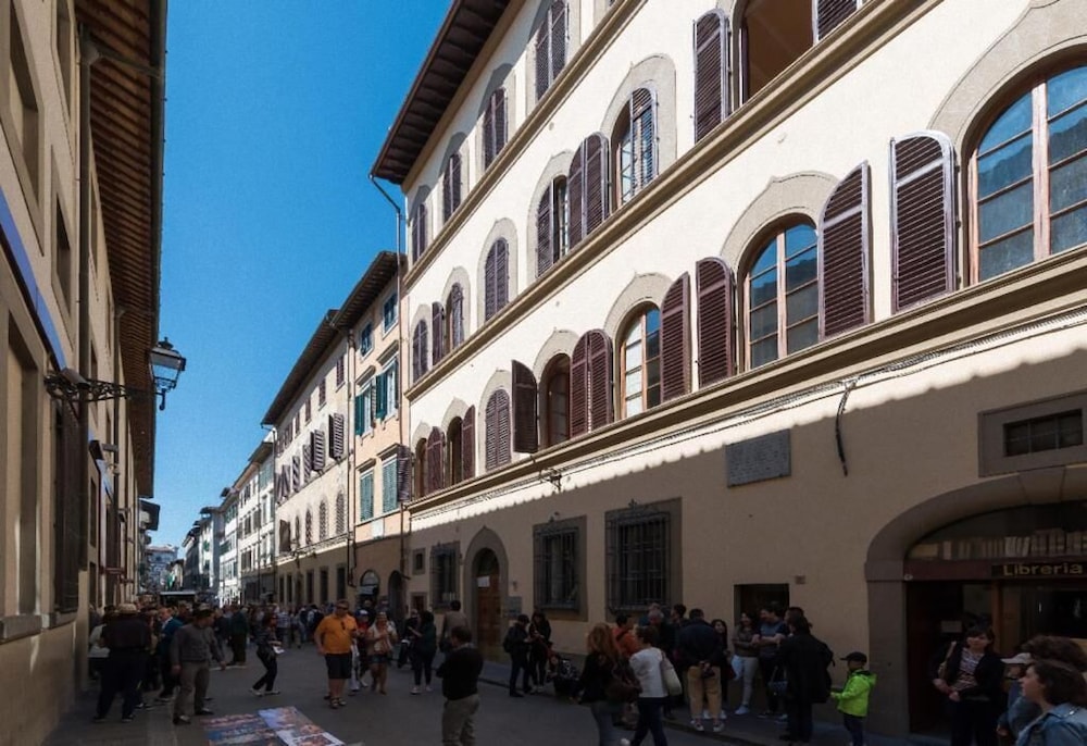 Palazzo Alfani Al David 38/50