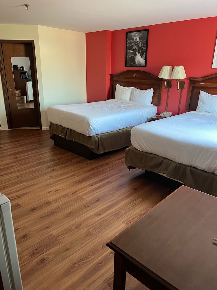 Ramada by Wyndham Pottsville/Frackville 19/31