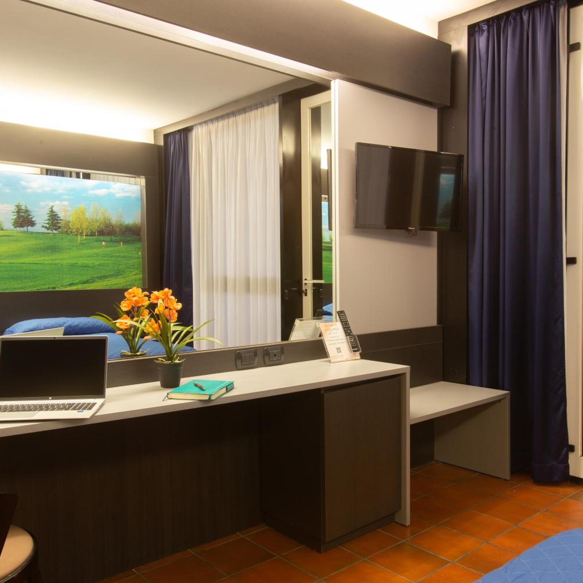 Room, Twin Beds, Hotel Pineta 9/9