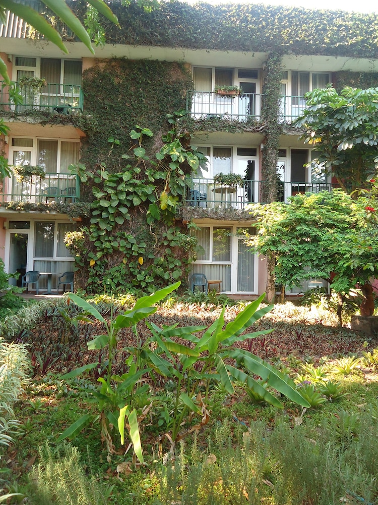 Novo Hotel & Suite 44/59