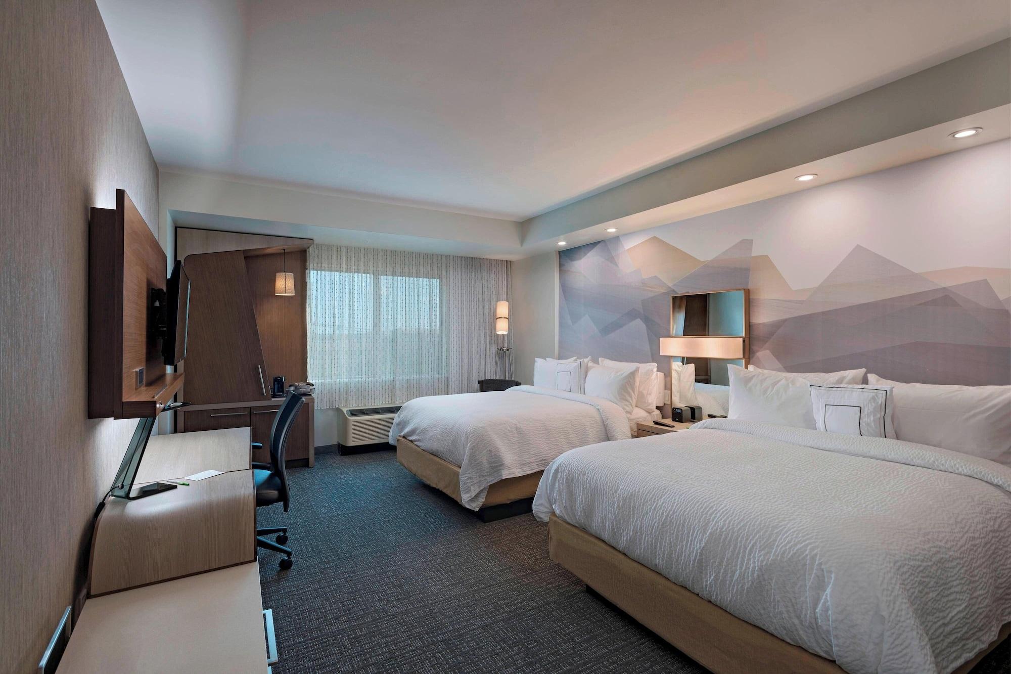 Suite, Multiple Beds